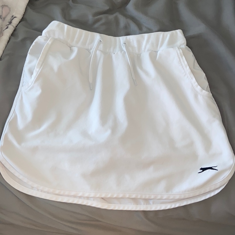 Slazenger white golf skirt